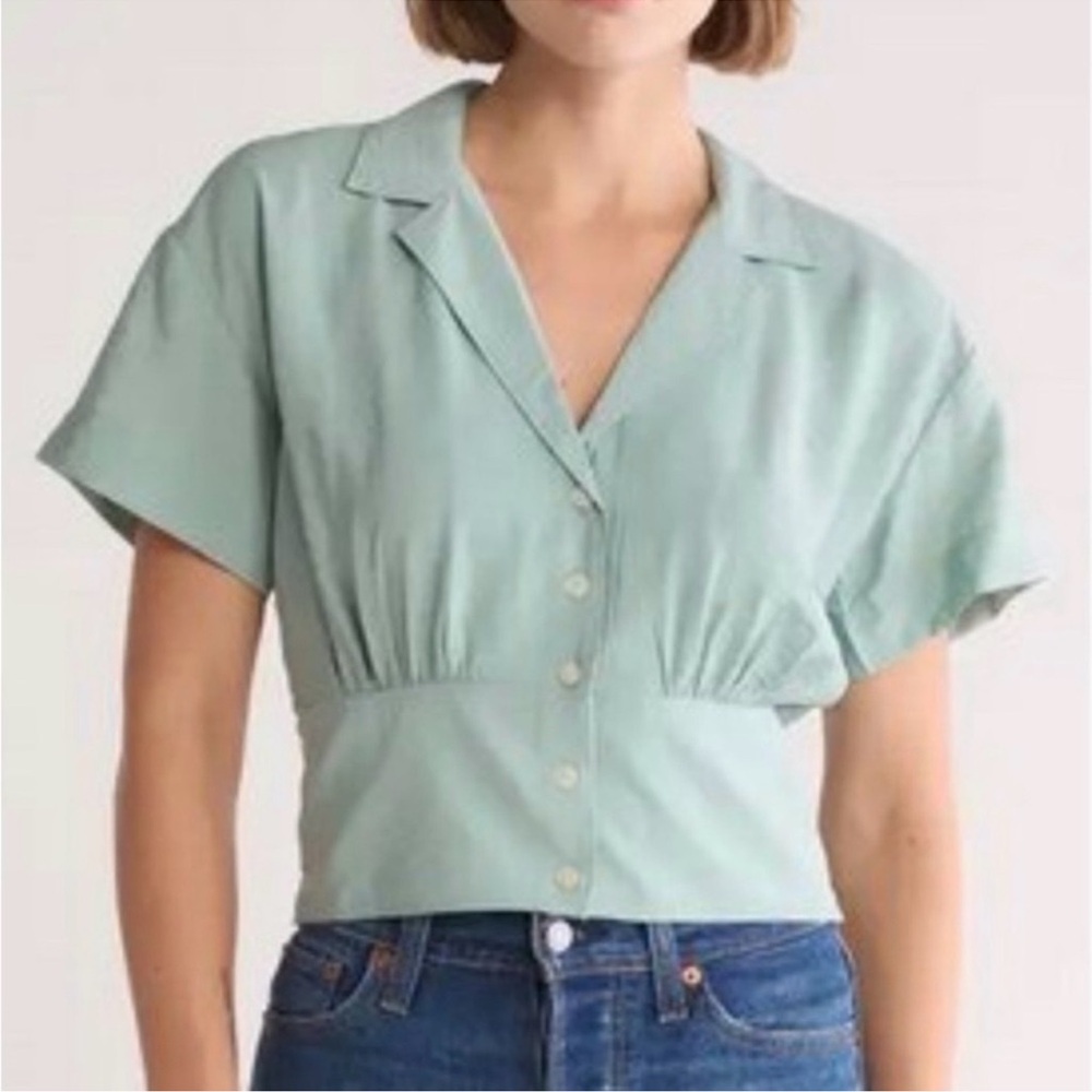 Madewell Bottom-banded, button-down Sage Green Shirt size S